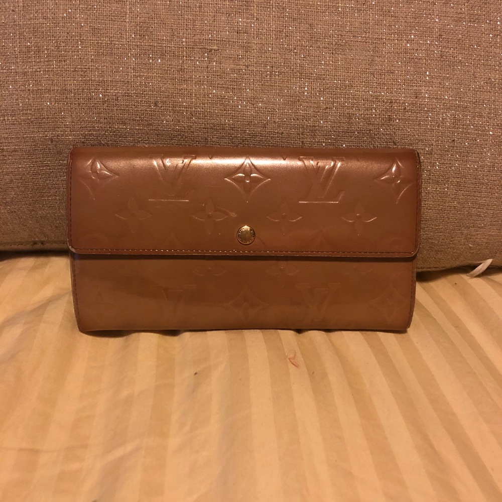 Tan/ Gold Vernis Wallet